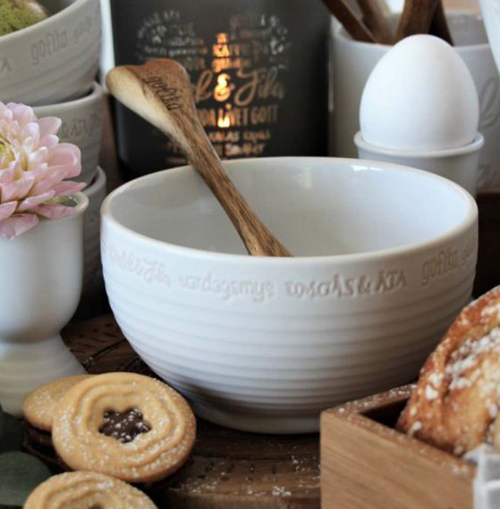 Skål Kärlek & Fika från Majas lyktor säljs till förmån för Barncancerfonden